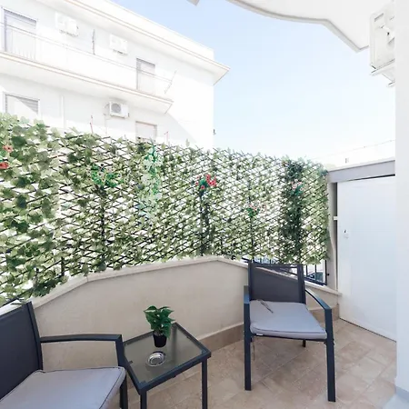 Apartment Elegante Vicino Al Centro- Ohana